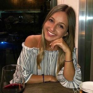 Meet your Posher, Jaclyn